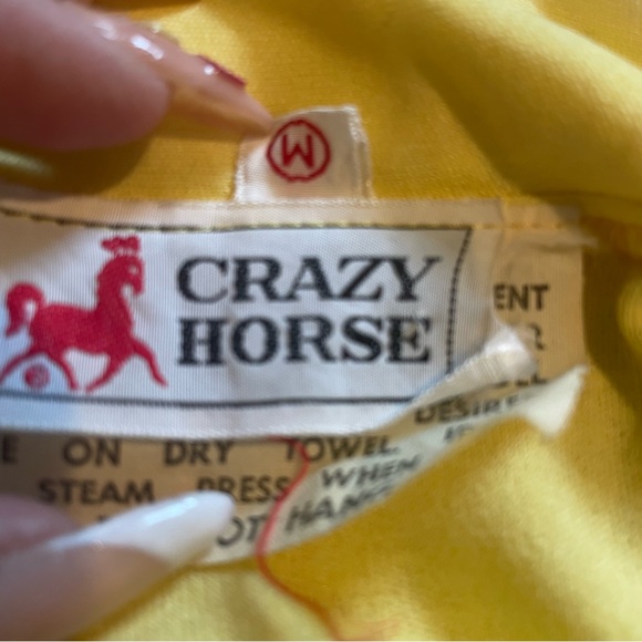 Vintage 60s/70s “Crazy Horse” Yellow Pointed Collar Button Down Blouse - Picture 8 of 9